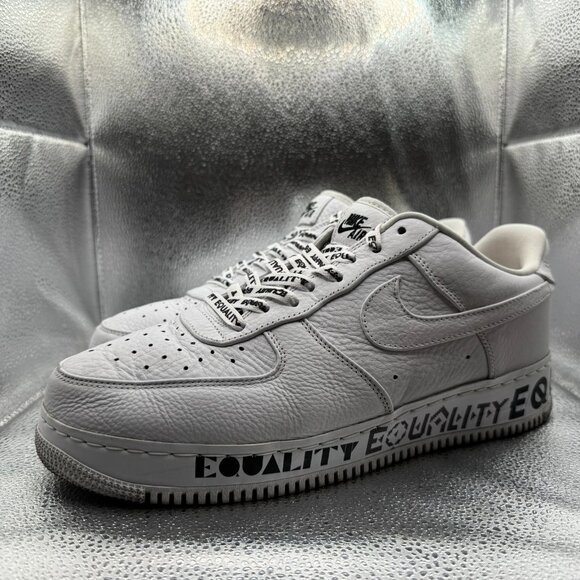 Size 11.5 Nike Air Force 1 Low CMFT Equality White Mens Sneaker Shoes AQ2118-100 main image 4
